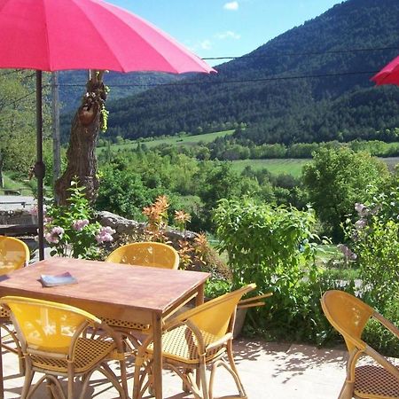 Le Vin De L'Ete Bed & Breakfast Ponet-et-Saint-Auban Екстериор снимка